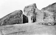 Throne Room as excavated, view NW; source: F. Thureau-Dangin and Maurice Dunand, Til-Barsib , Paris: Paul Geuthner, 1936.